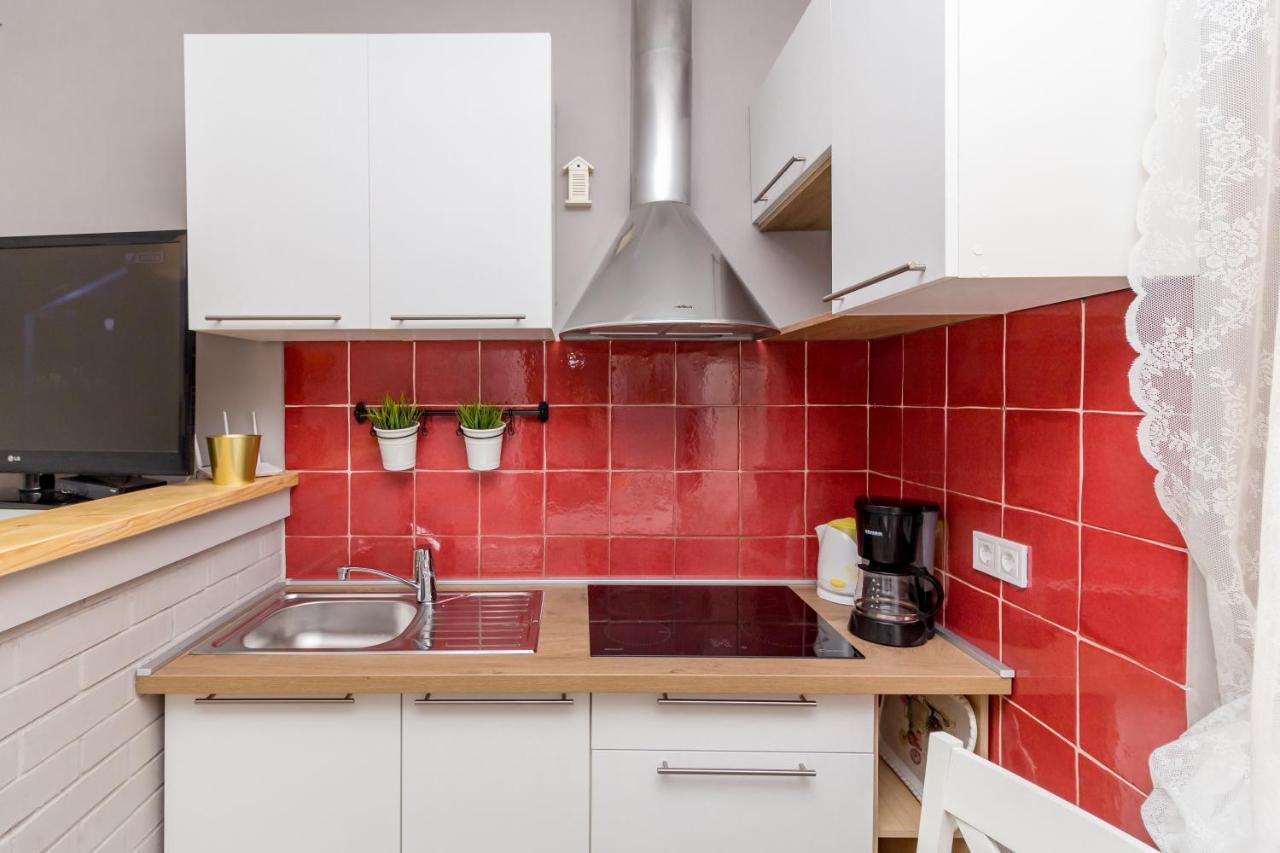 Apartment Box ポレッチ エクステリア 写真